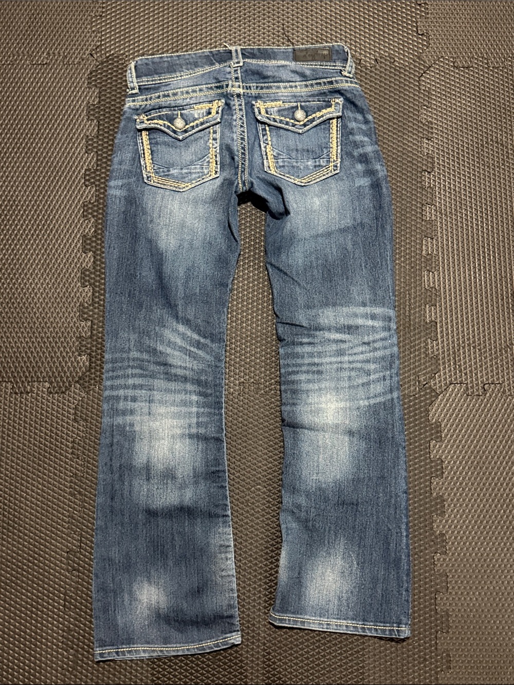 Daytrip Women's Blue Bootcut Jeans with Contrast Stitching